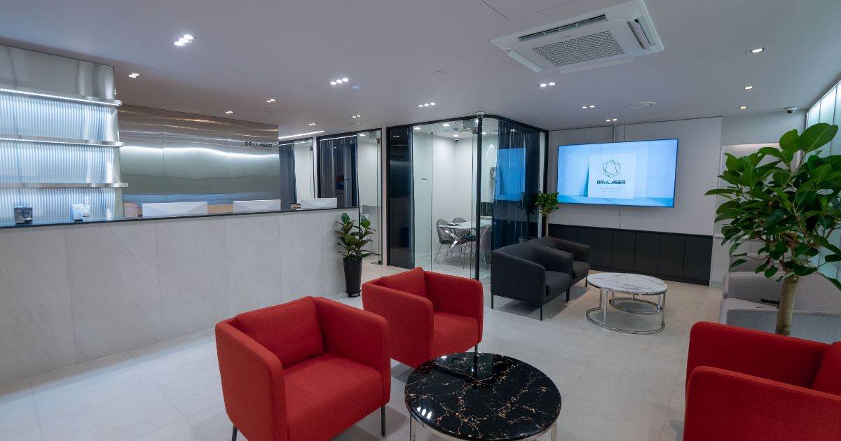 Dr. E-Laser Dermatology, Shurink HIFU lifting clinic in Apgujeong Rodeo, Seoul
